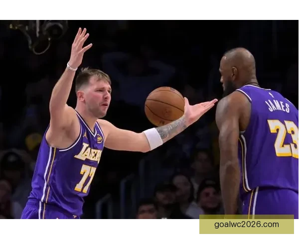 底线不可触碰 追梦发声力挺东契奇保护家人 霍里言论纯属借势炒作